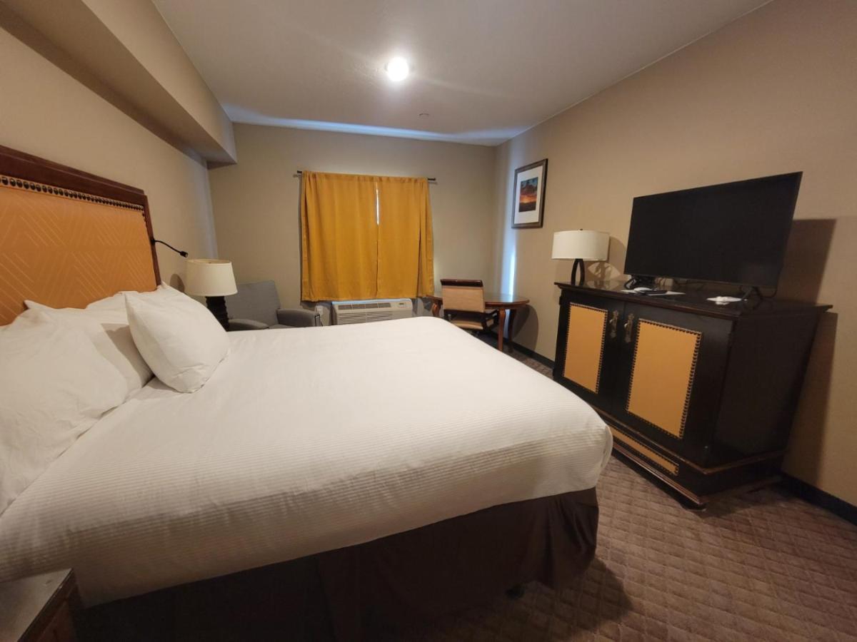Wagon Wheel Hotel West Yellowstone Dış mekan fotoğraf